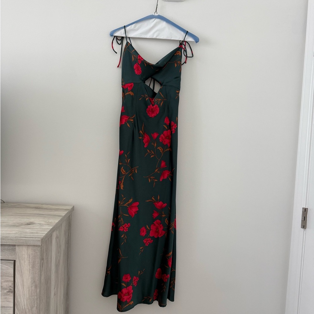 Hello Molly Fool Me Once Floral Green Midi Dress